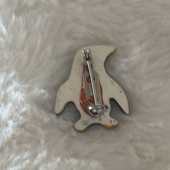 Vintage Penguin Brooch! - Picture 3 of 4